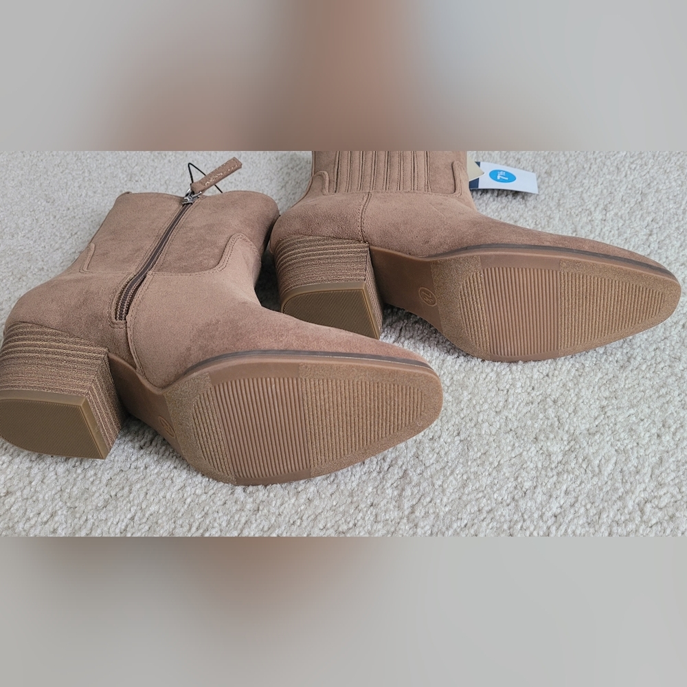 🔥NWT🔥SZ 7.5 Solita Western Boots - Universal Thread - Picture 5 of 12